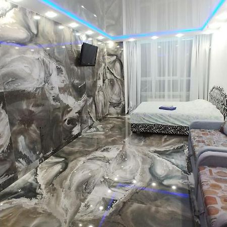 Видовая 25Й Этаж. Новый Дом. Шалимова, Isida. Шулявская, Гарматная, Индустриальный Мост. Космополитан. Большевик. Жд Вокзал. 基輔 外观 照片