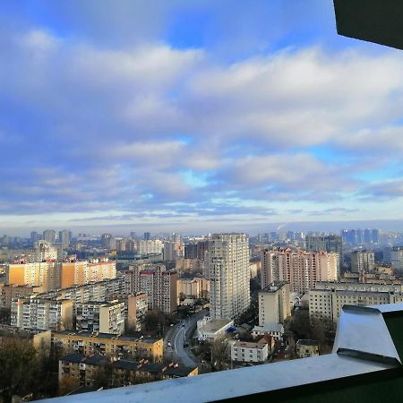 Видовая 25Й Этаж. Новый Дом. Шалимова, Isida. Шулявская, Гарматная, Индустриальный Мост. Космополитан. Большевик. Жд Вокзал. 基輔 外观 照片